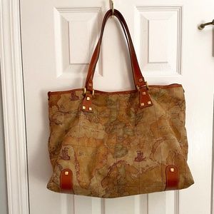 Alviero Martini Shoulder Bag